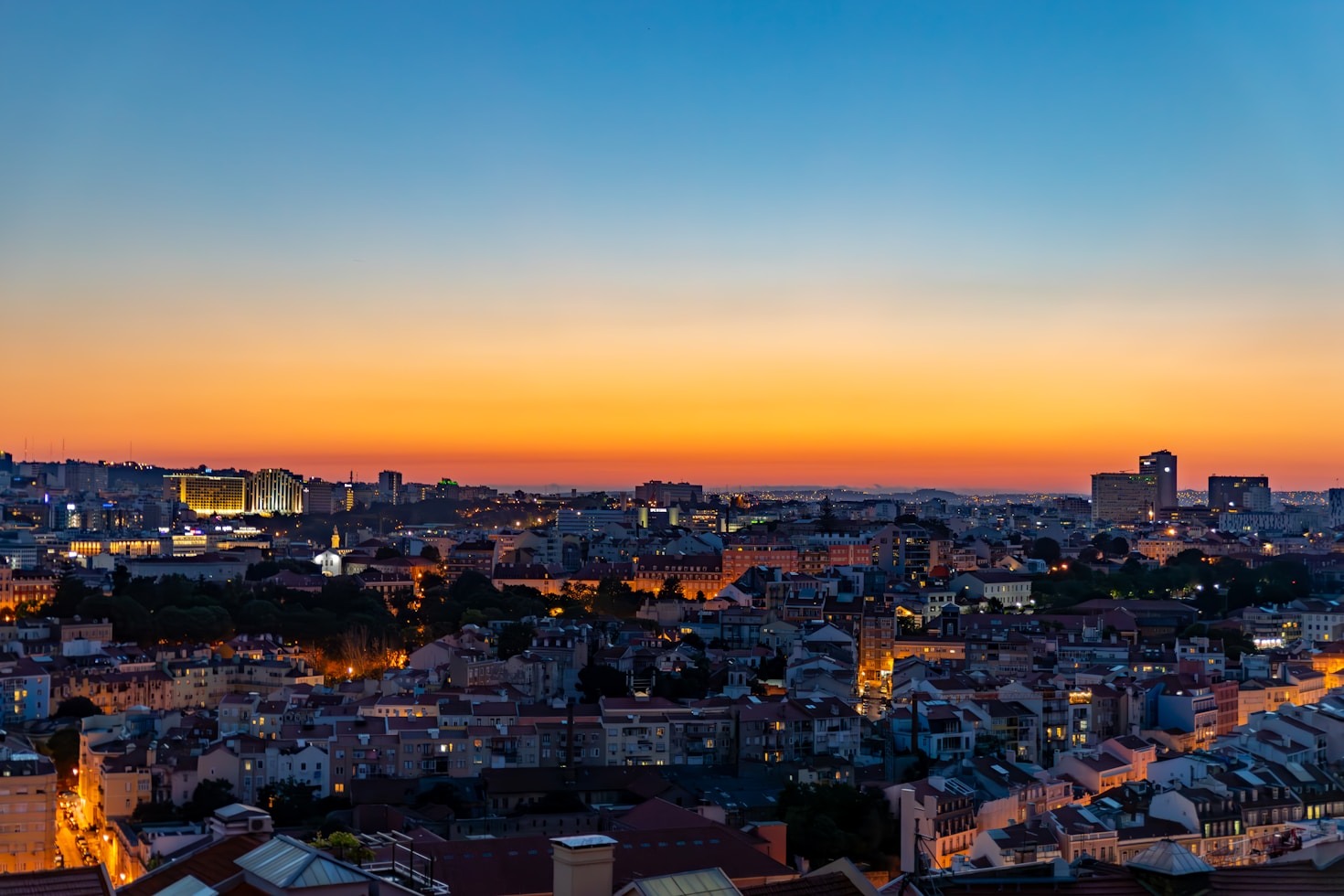 Navigating Portuguese Legalities with Ease